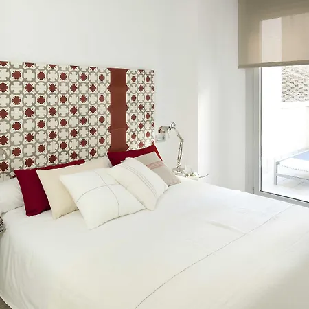 Eric Voekel Boutique Apartments - Atocha Suites-2
